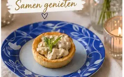 Paddenstoelenragout op een schelpje van bladerdeeg